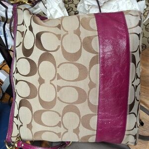 Coach Crossbody Very Large